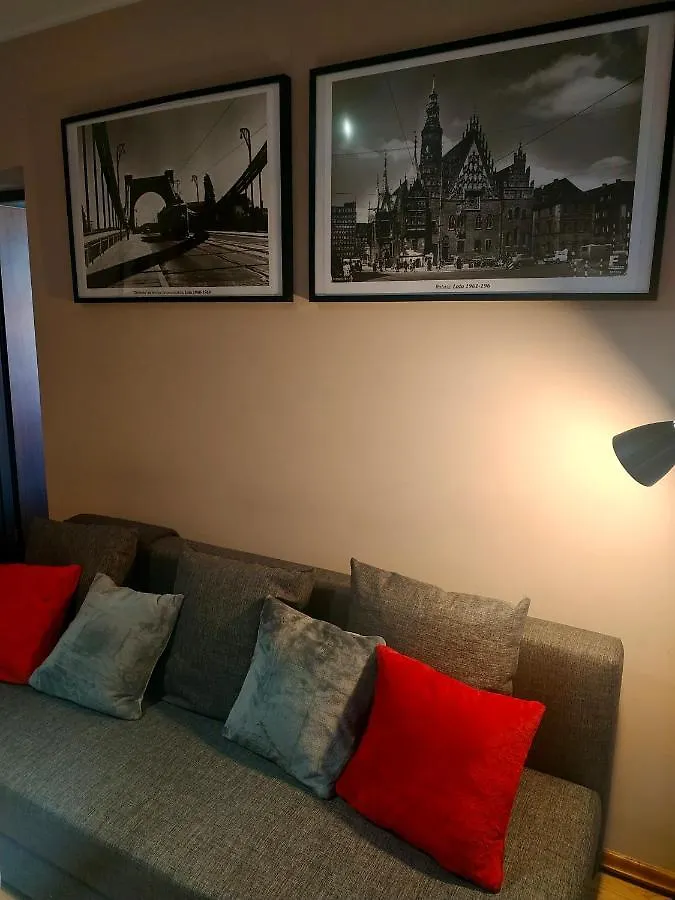 „Kredka I Olowek” Apartment Wroclaw 0*,
